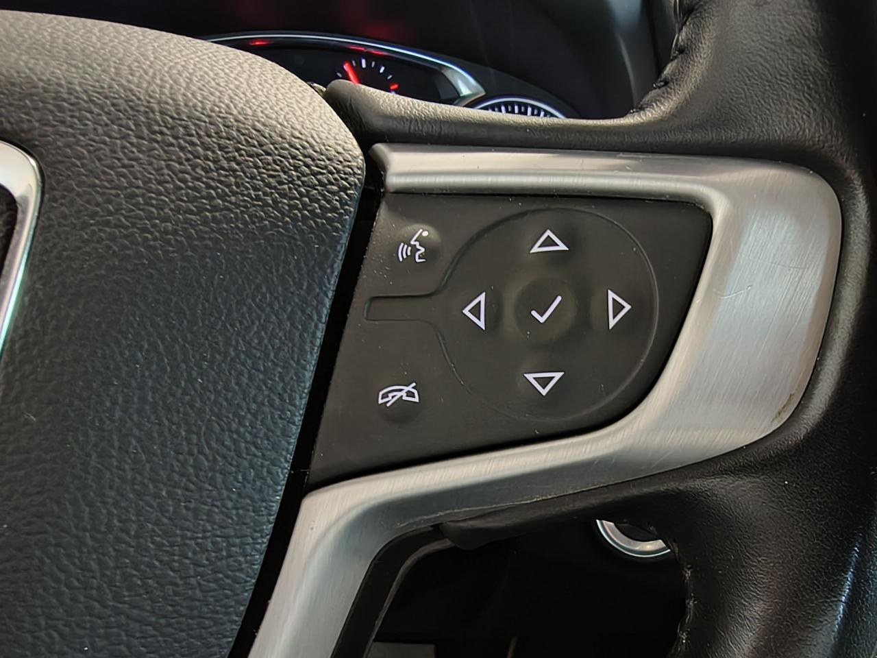 2020 GMC Terrain SLE Photo0