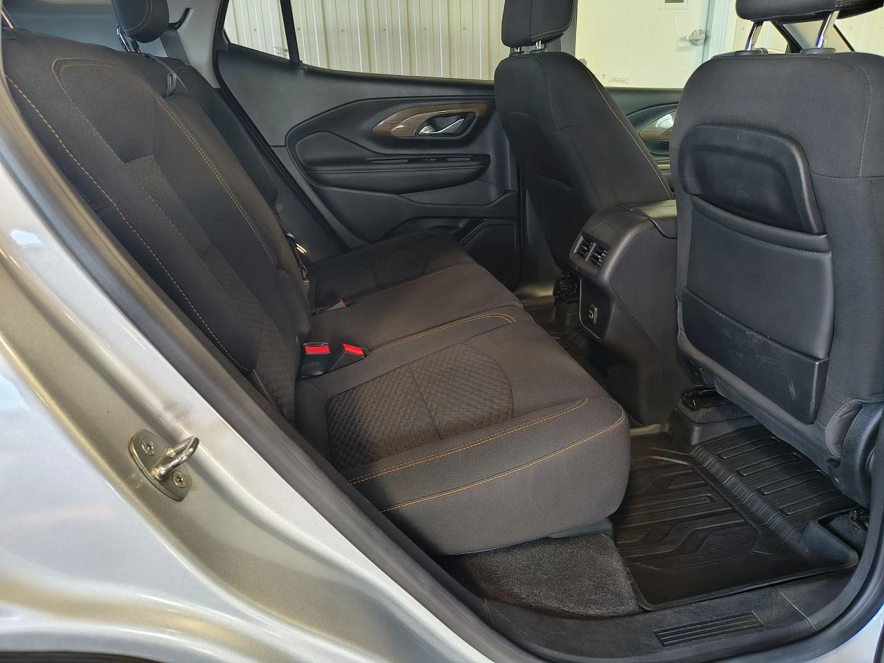 2020 GMC Terrain SLE Photo0