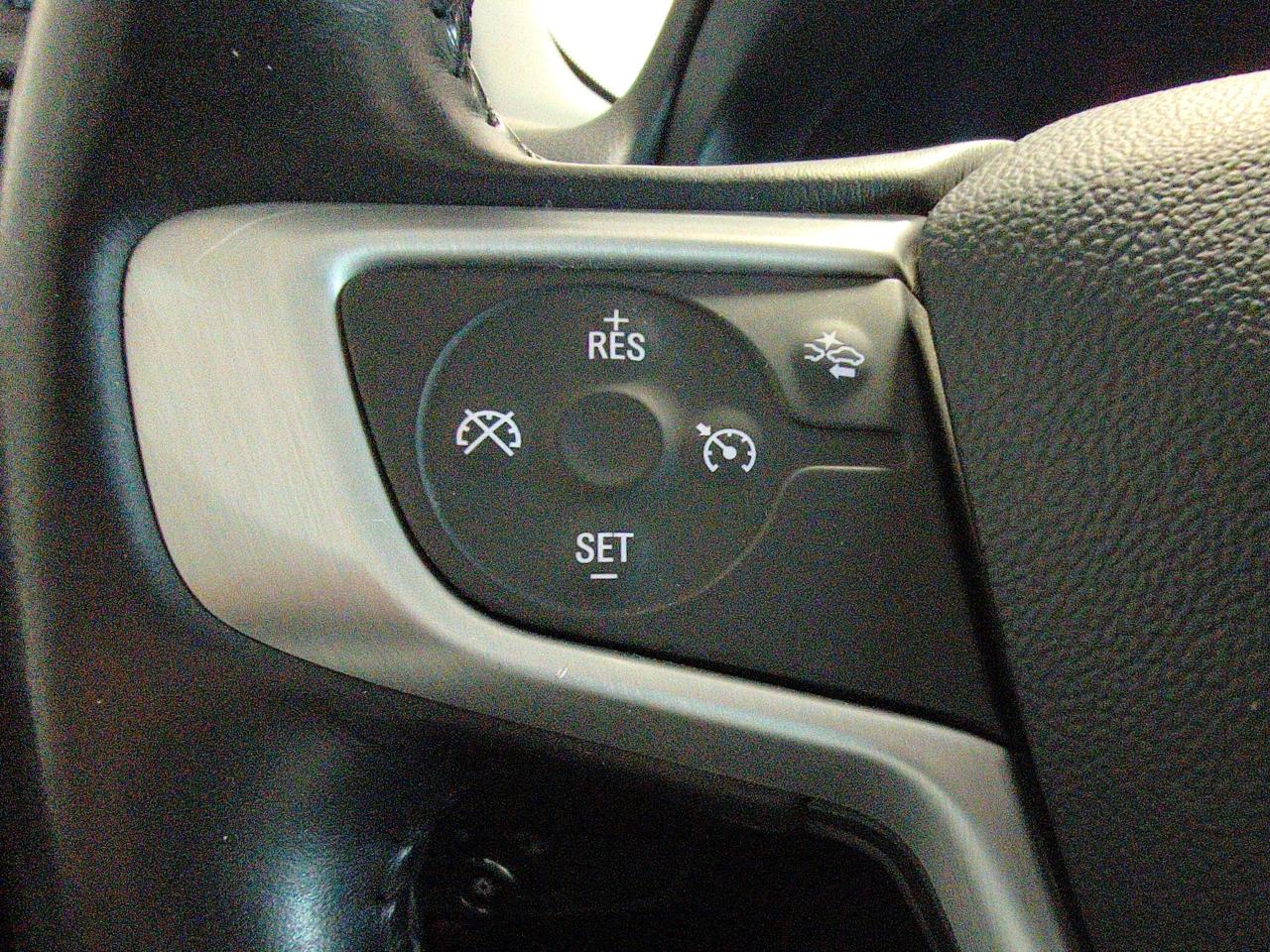 2020 GMC Terrain SLE Photo0