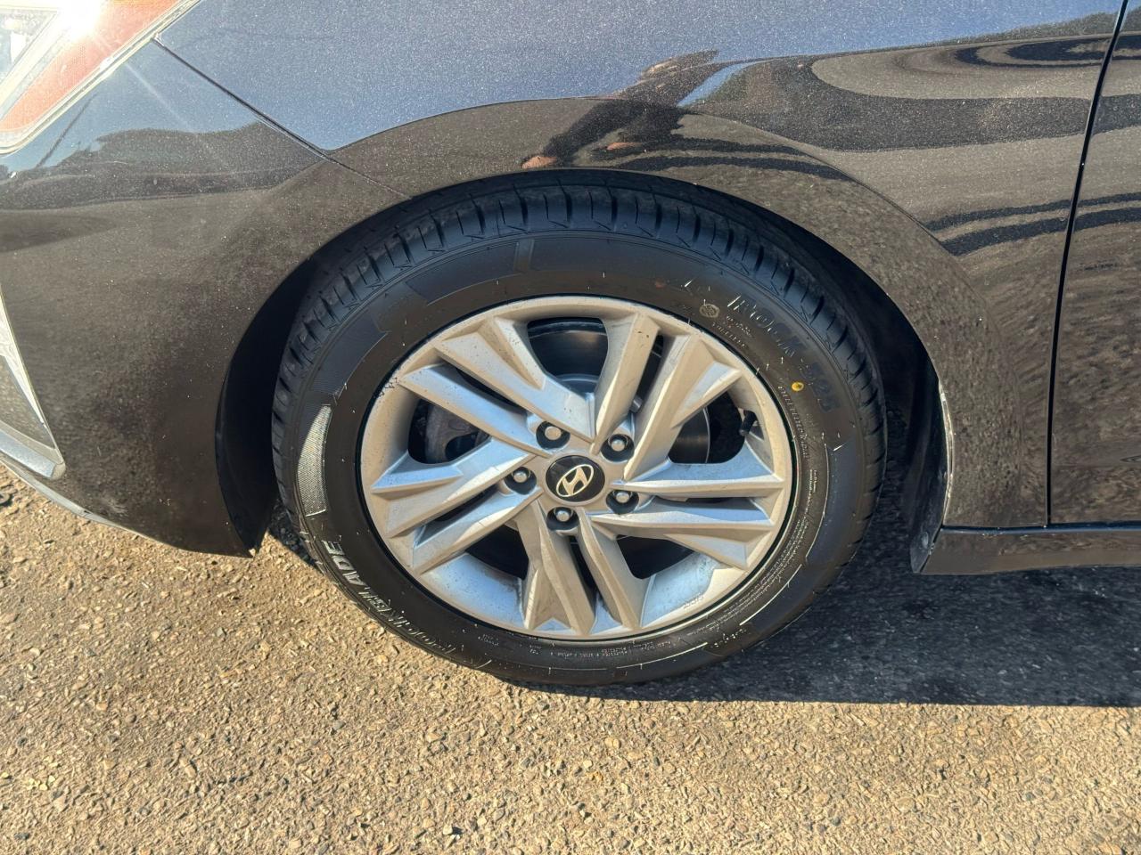 2019 Hyundai Elantra Preferred, HEATED SEATS, ONLY 148KMS, CERTIFIED - Photo #9
