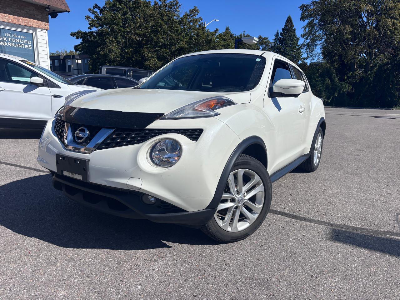 2016 Nissan Juke LOADED + TONS OF SERVICE RECORDS - Photo #3