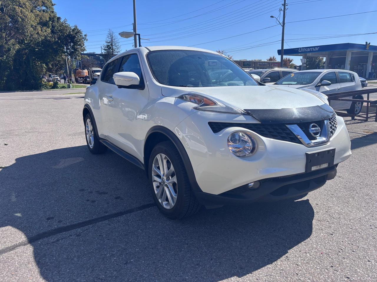 2016 Nissan Juke LOADED + TONS OF SERVICE RECORDS - Photo #5