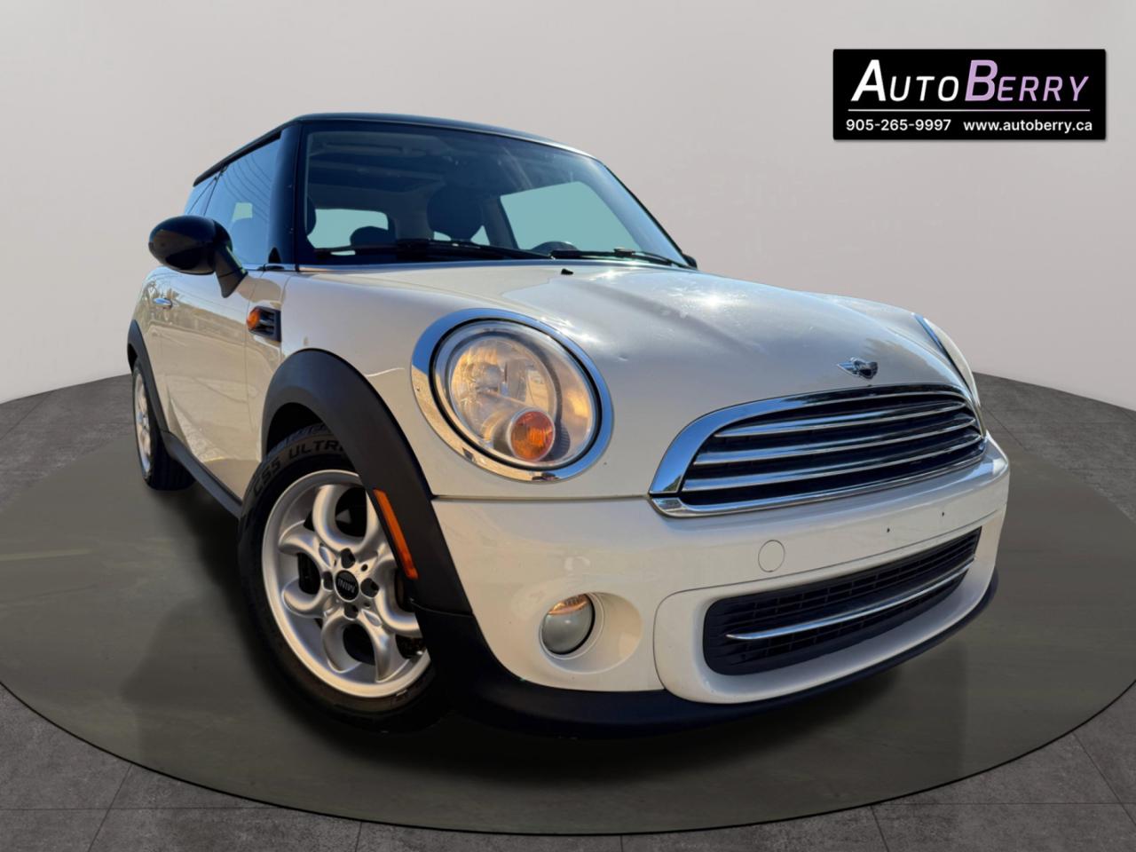 Used 2013 MINI Cooper Hardtop 2dr Cpe for sale in Woodbridge, ON