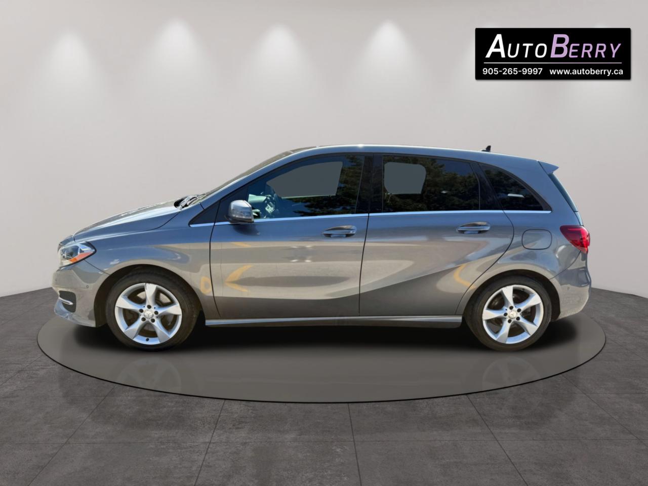 2015 Mercedes-Benz B-Class 4DR HB B 250 SPORTS TOURER 4MATIC Photo4