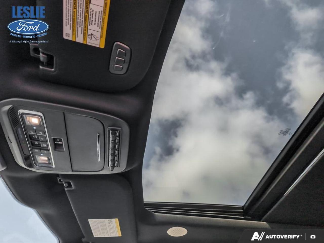 2022 Ford F-150 Raptor 4WD SuperCrew 5.5' Box Photo