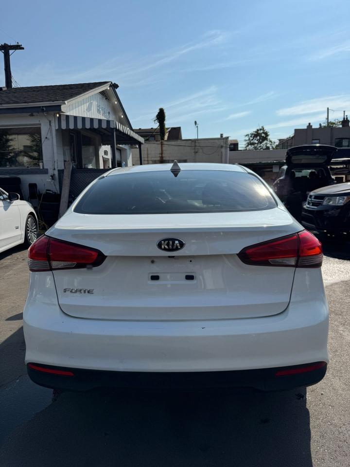 2018 Kia Forte LX+ Auto | CERTIFIED | NO ACCIDENTS - Photo #6