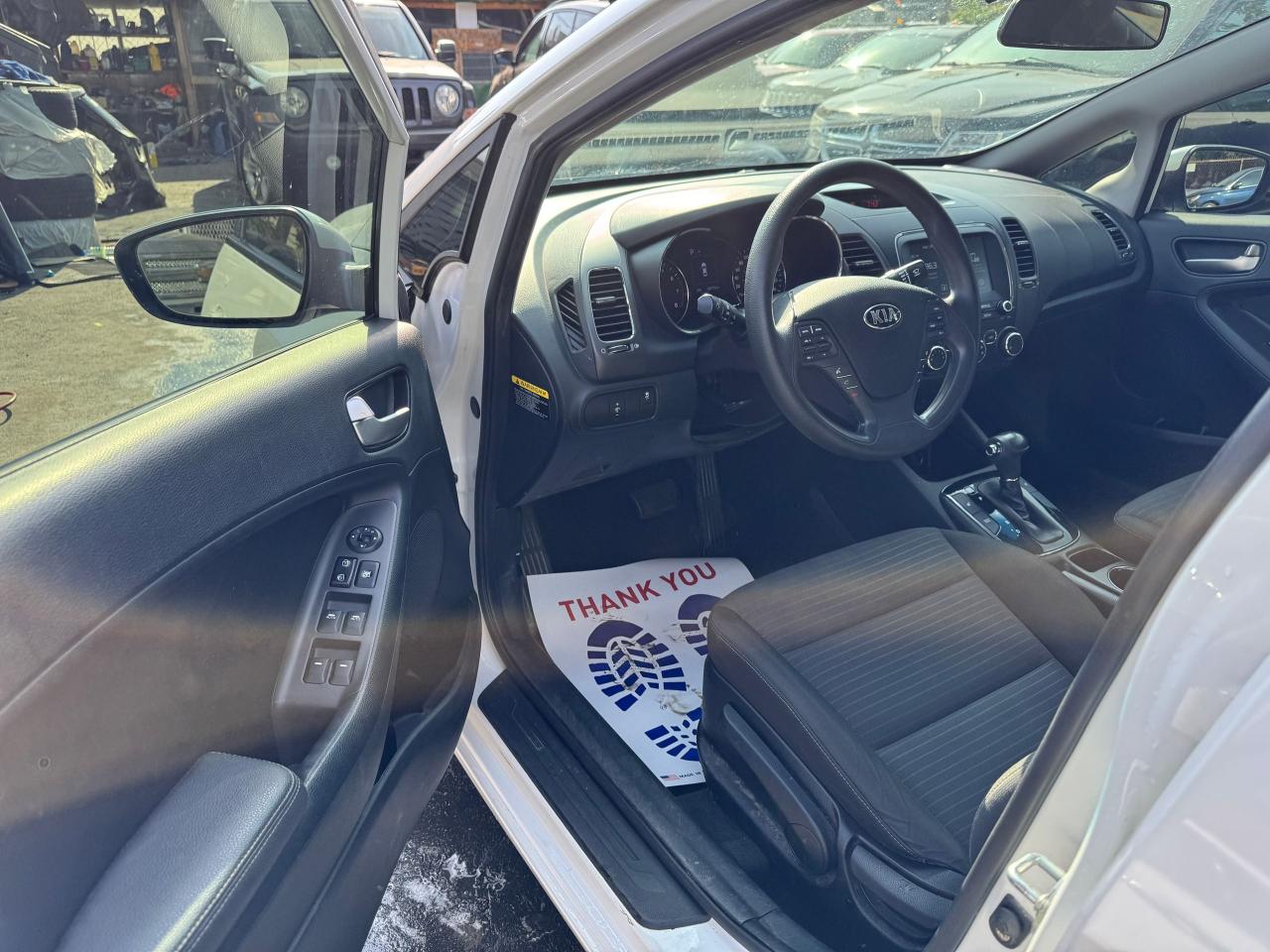2018 Kia Forte LX+ Auto | CERTIFIED | NO ACCIDENTS - Photo #9