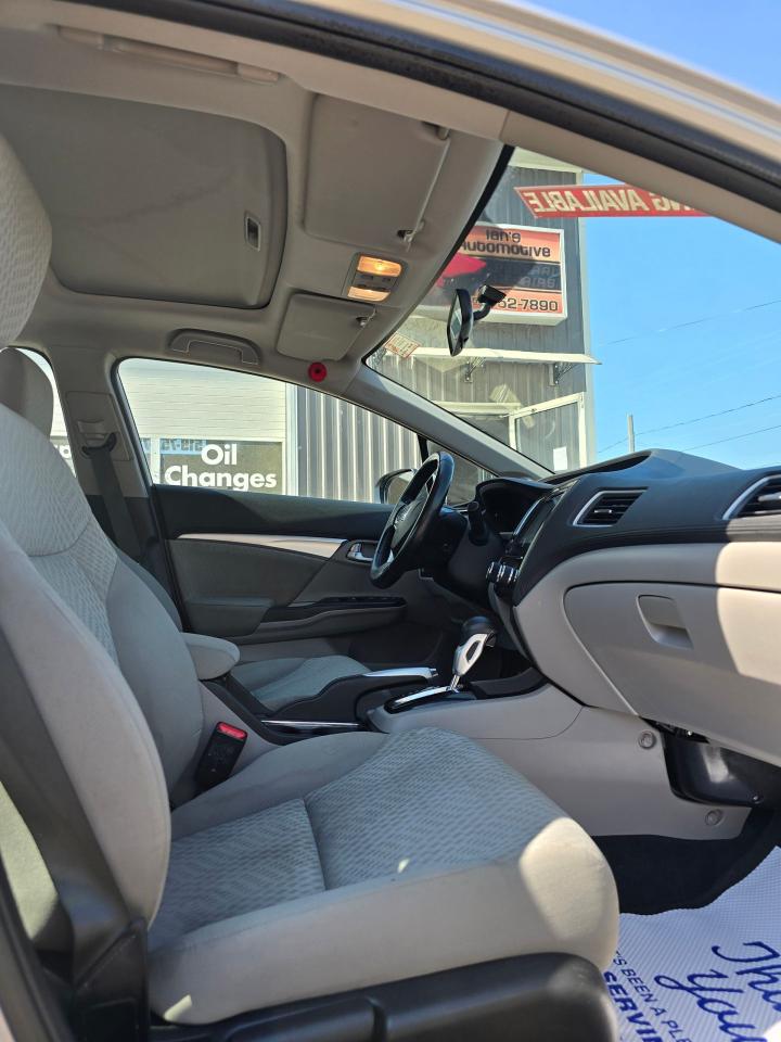 2015 Honda Civic 4dr Auto EX - Photo #9