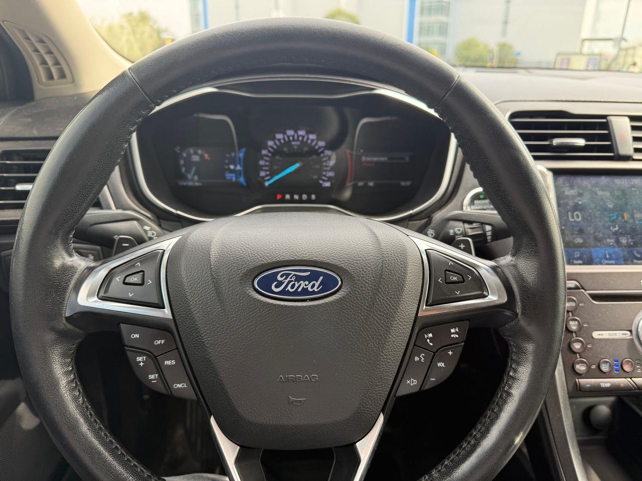 2018 Ford Fusion Titanium - Photo #2