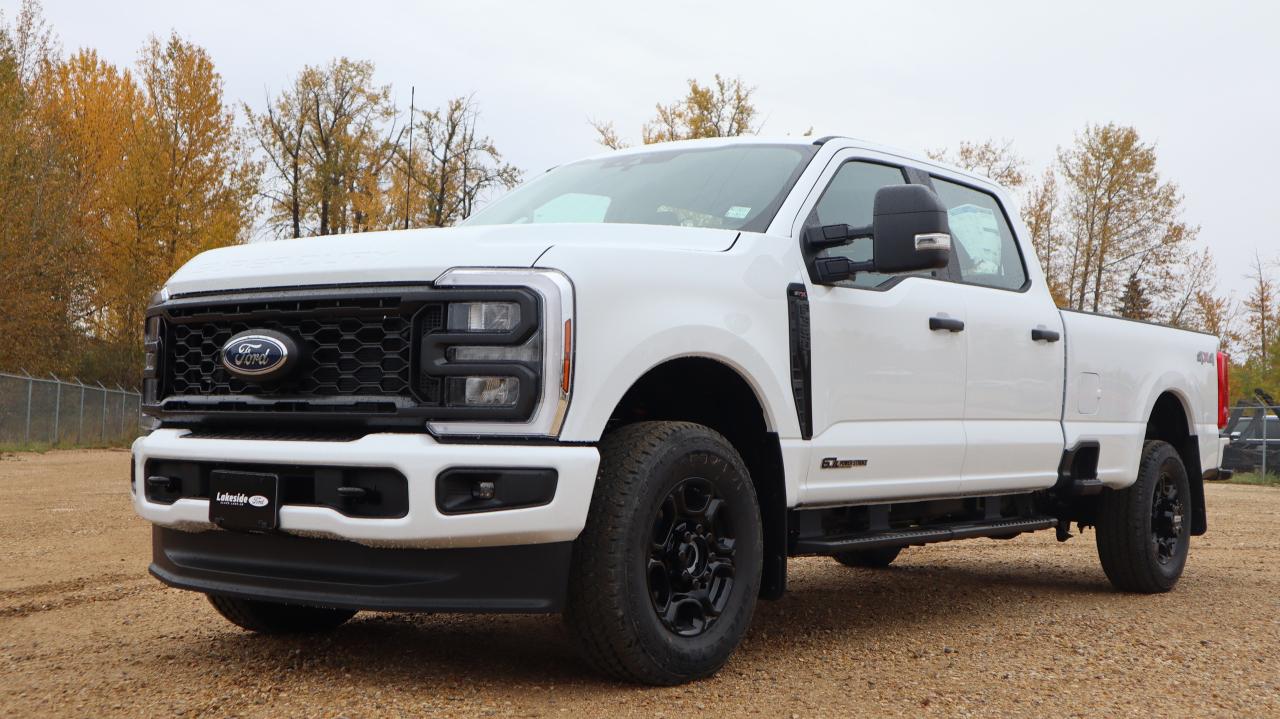 2026 Ford F-350 Super Duty SRW XL Photo2