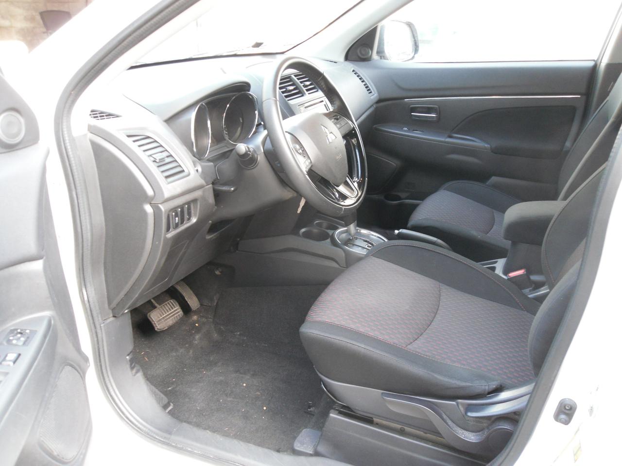 2017 Mitsubishi RVR AWD 4DR 2.0L CVT SE - Photo #6