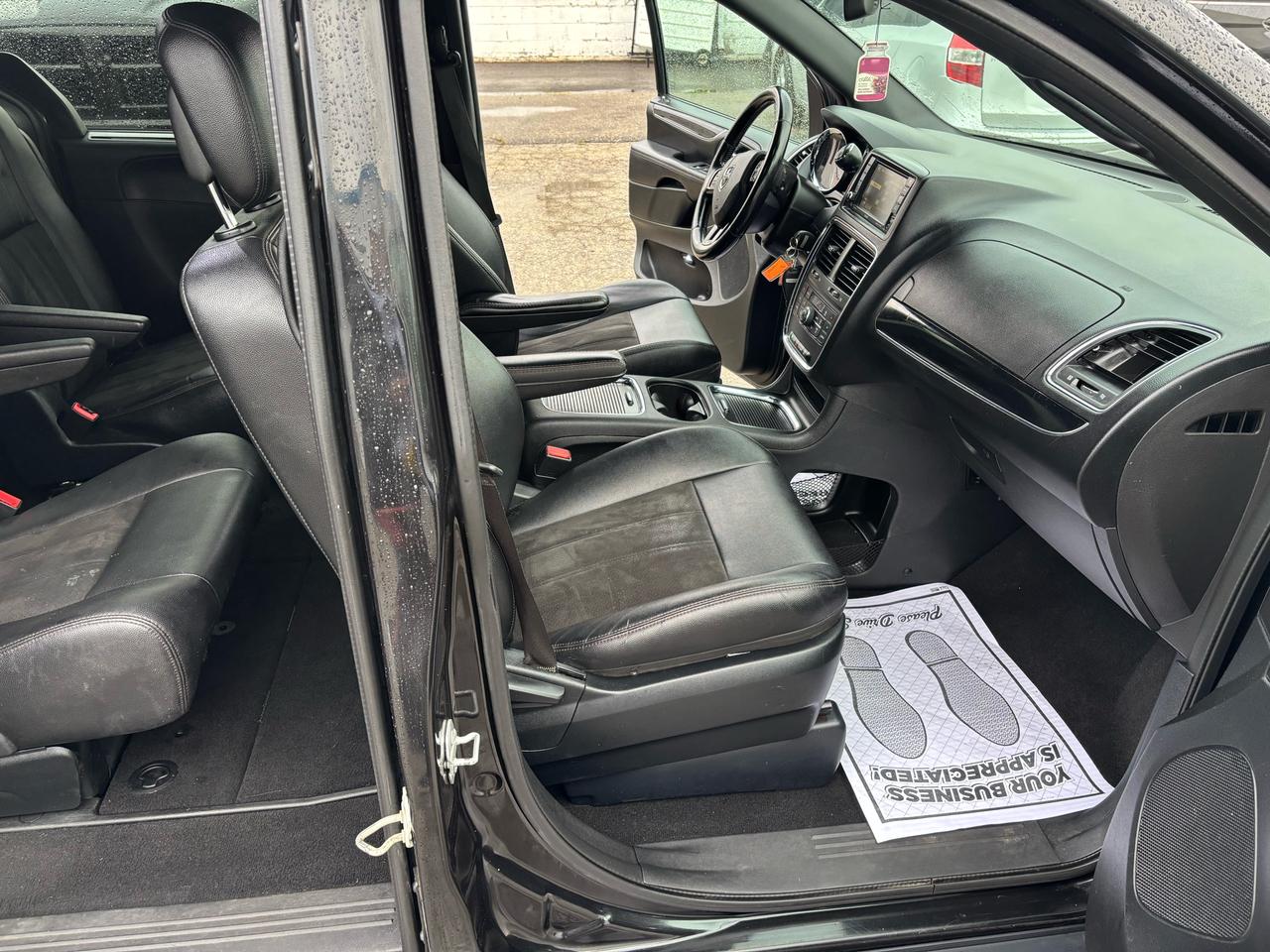 2020 Dodge Grand Caravan PREMIUM PLUS Photo