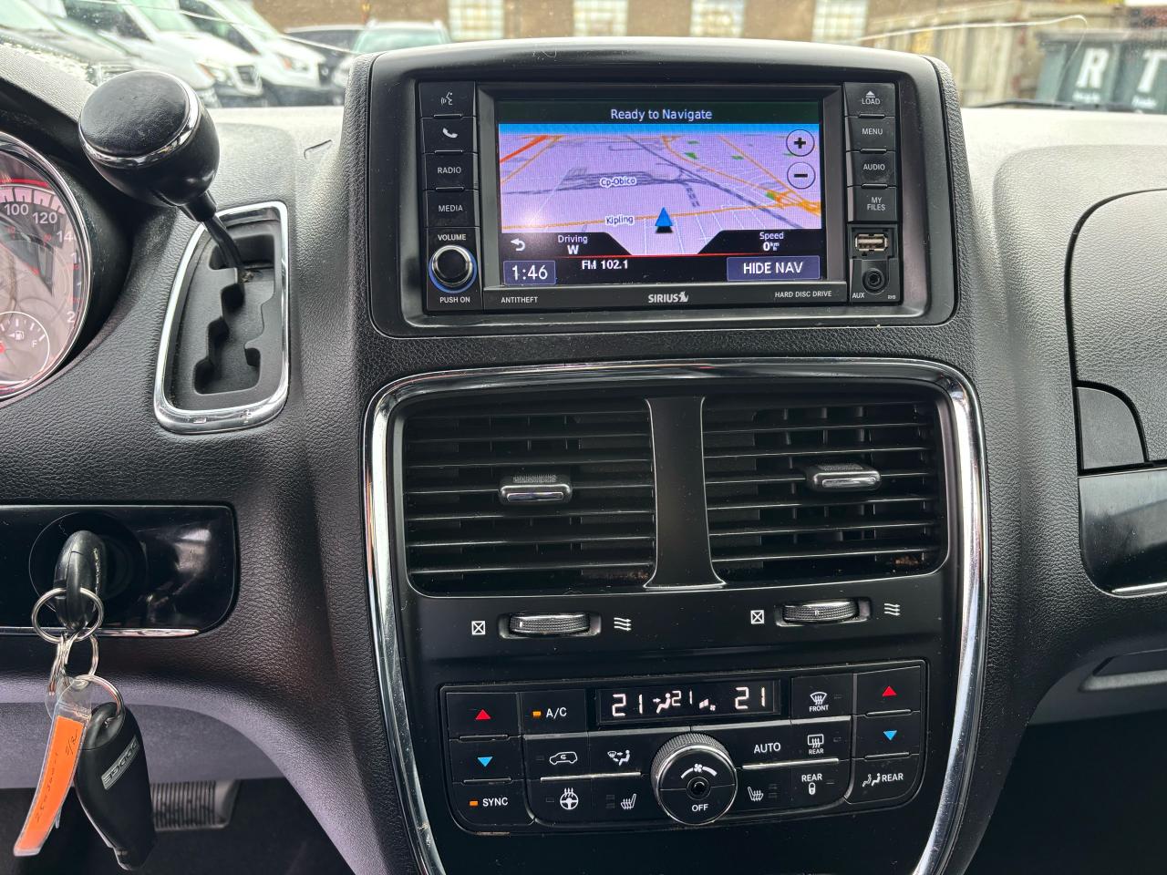 2020 Dodge Grand Caravan Premium Plus NAVIGATION/CAMERA... - Photo #11