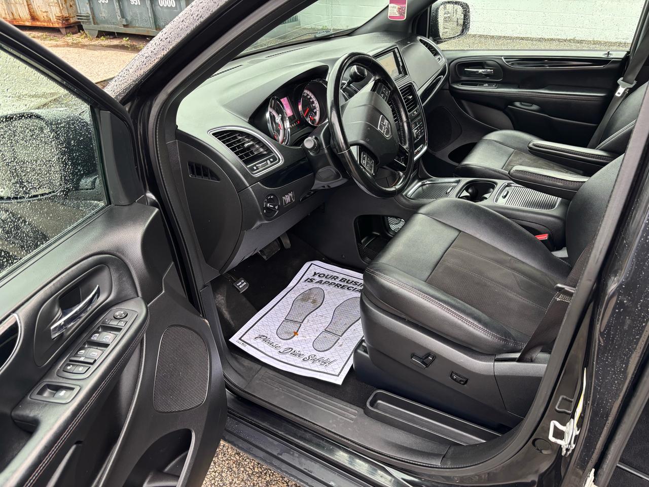 2020 Dodge Grand Caravan PREMIUM PLUS - Photo #20