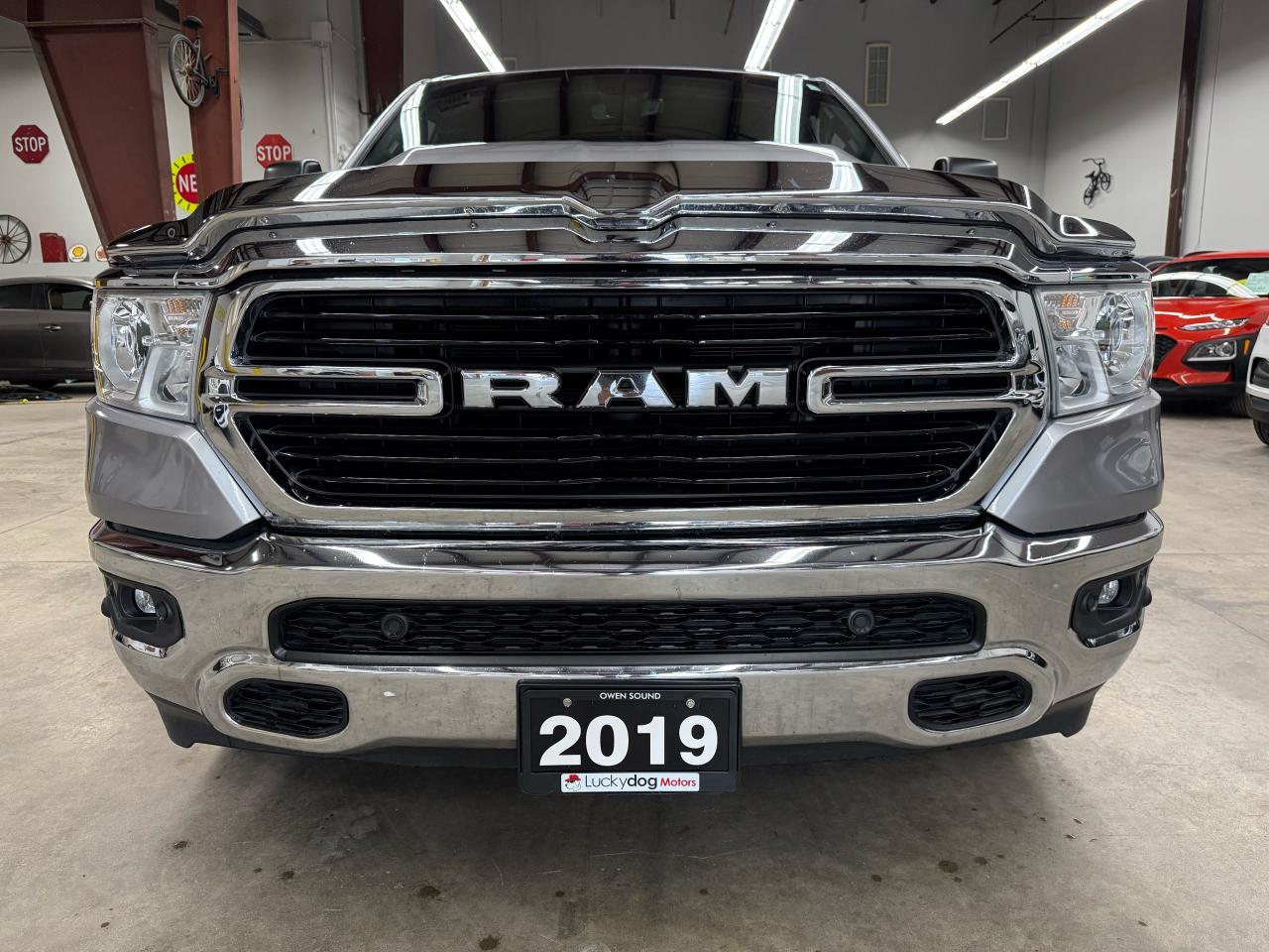 2019 RAM 1500 Big Horn - Photo #2