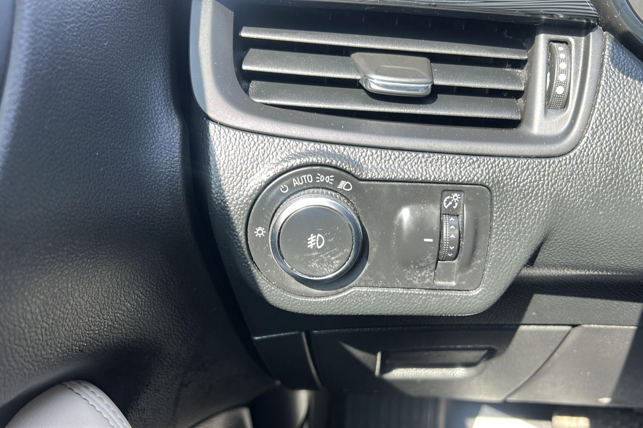 2017 Buick Envision Preferred - Photo #18