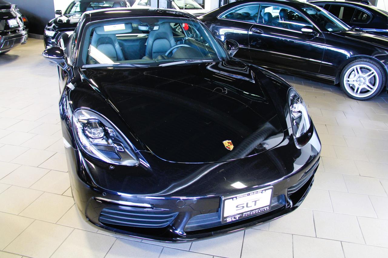 2024 Porsche 718 Cayman S - Photo #2