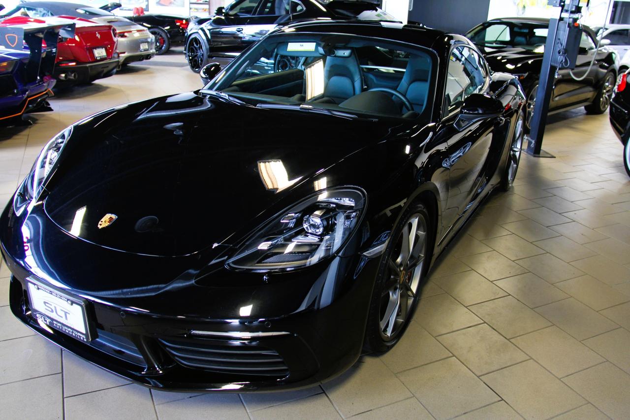 2024 Porsche 718 Cayman S - Photo #4