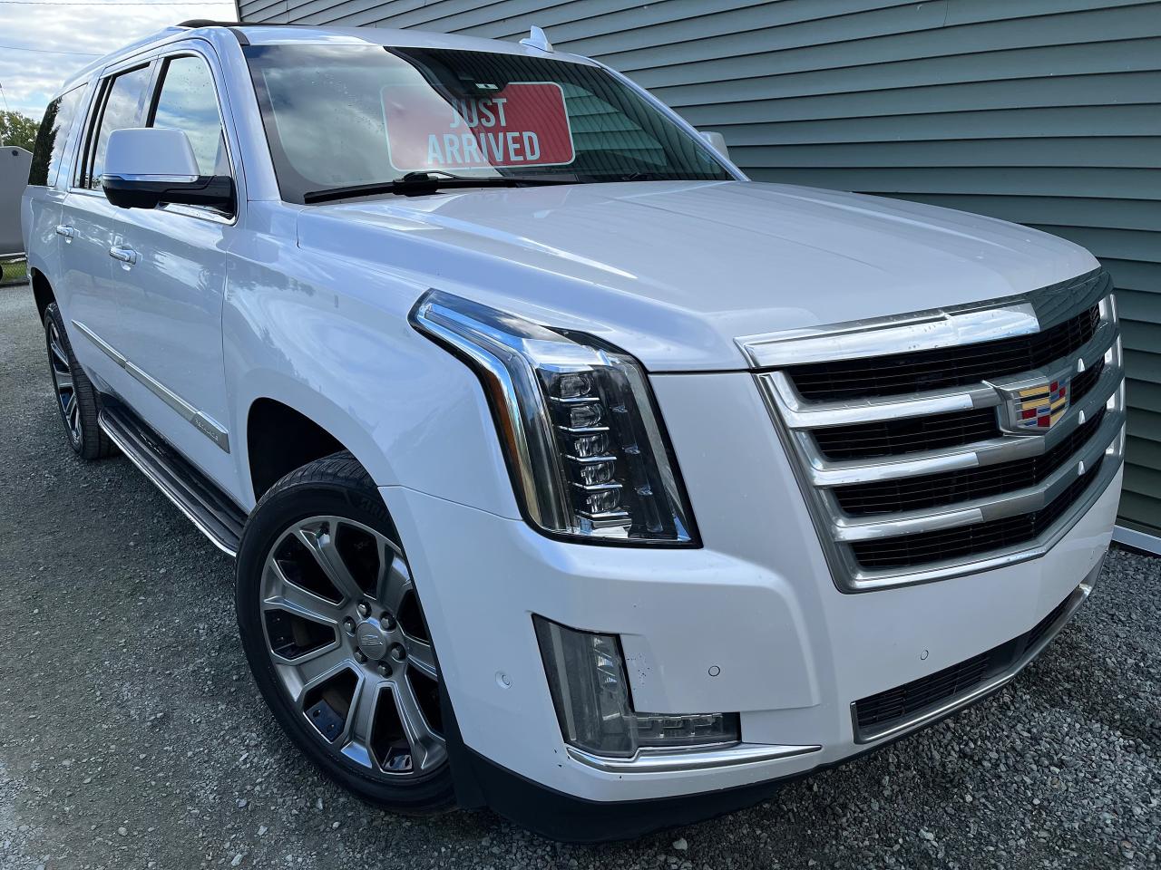 Used 2019 Cadillac Escalade ESV 4WD 4dr Premium Luxury for sale in Hilden, NS