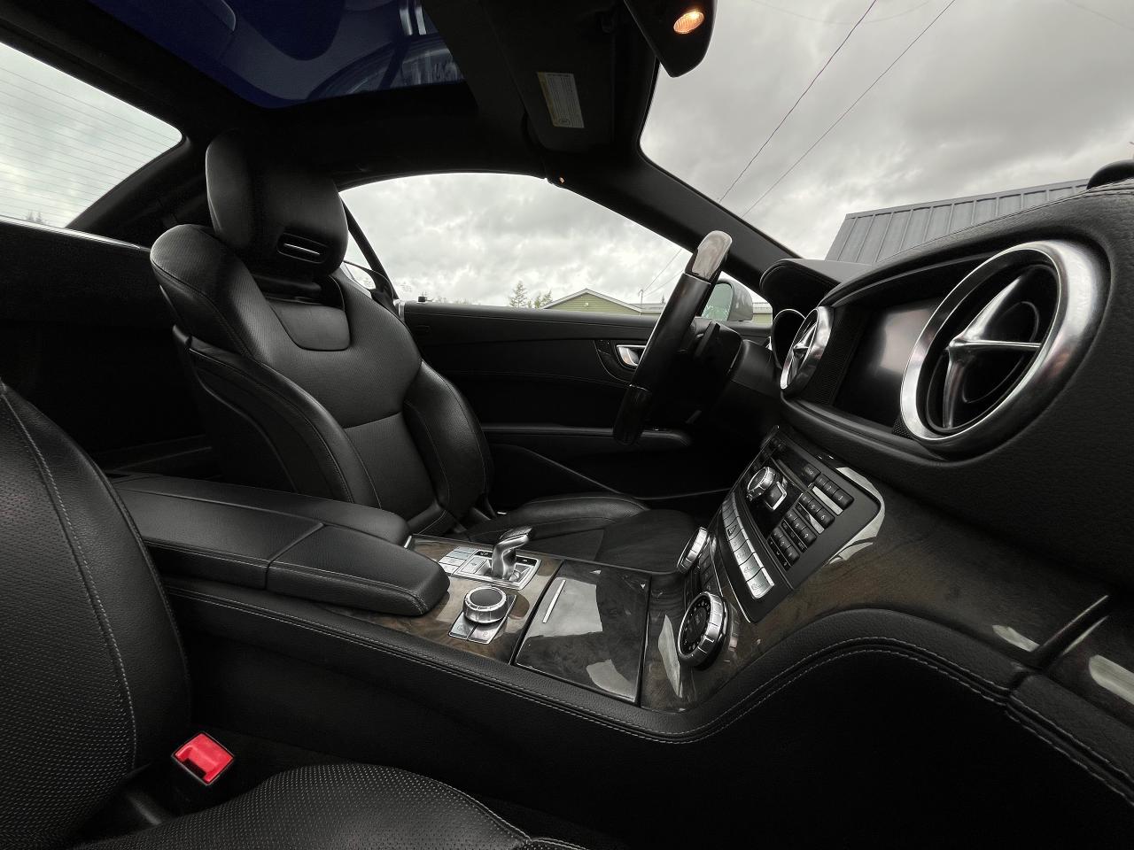 2013 Mercedes-Benz SL-Class 2DR ROADSTER SL 550 - Photo #3