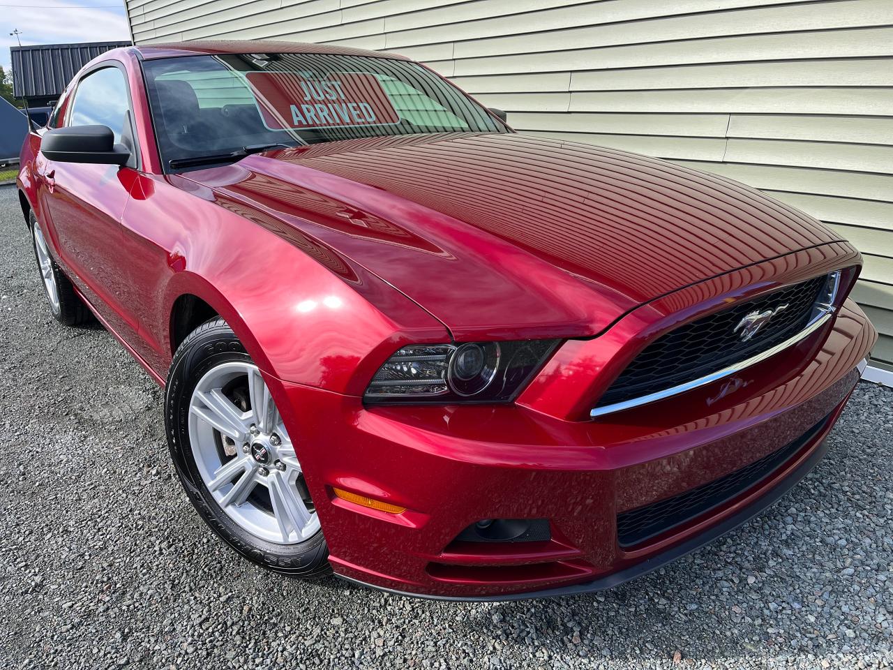 2014 Ford Mustang 2dr Cpe V6 - Photo #1