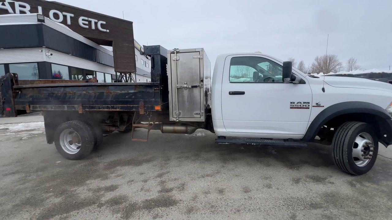 2016 RAM 5500 Chassis ST/SLT DUMP TRUCK!! Photo