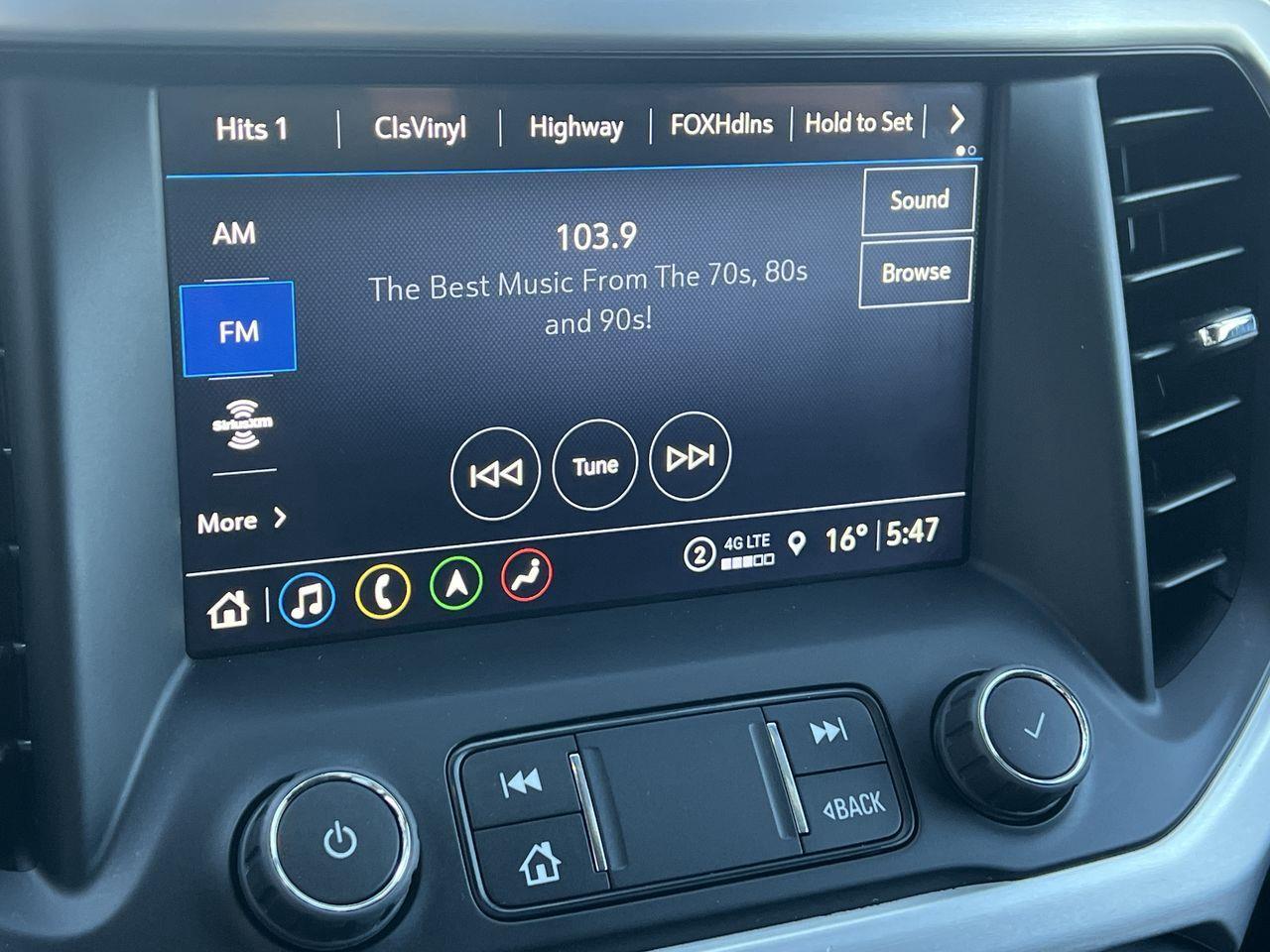 2023 GMC Acadia SLE AWD, 6 PASSENGER, SIRIUS XM, CRUISE CONTROL, BACK UP CAM, POWER LIFTGATE, REAR A/C!! Photo