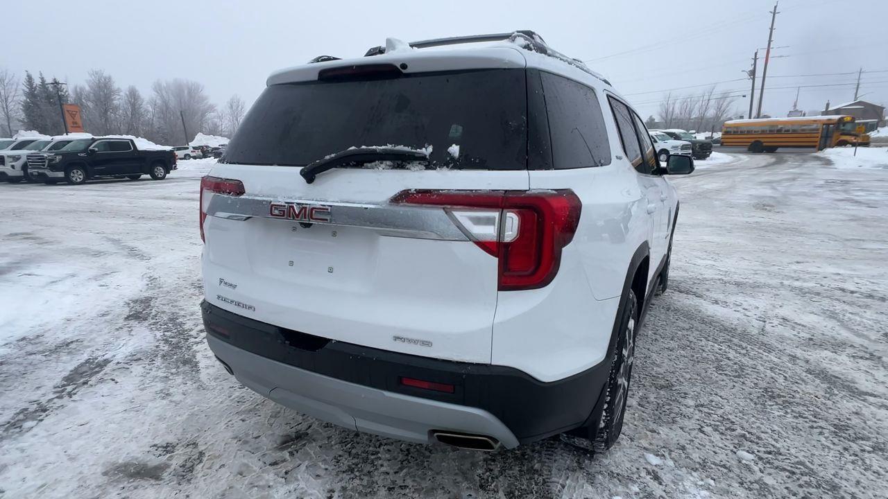 2023 GMC Acadia SLE AWD, 6 PASSENGER, SIRIUS XM, CRUISE CONTROL, BACK UP CAM, POWER LIFTGATE, REAR A/C!! Photo2