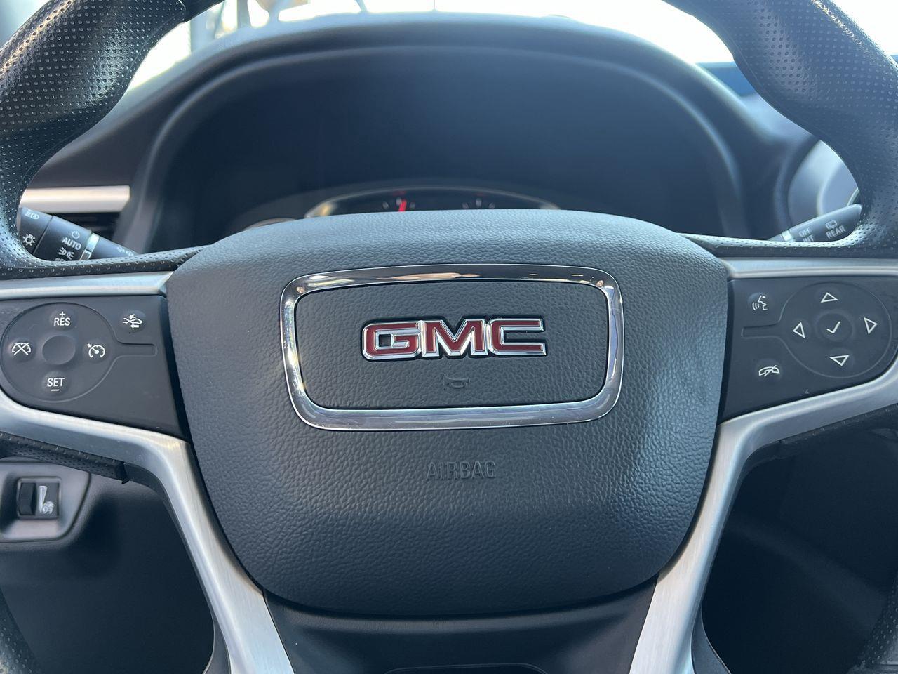 2023 GMC Acadia SLE AWD, 6 PASSENGER, SIRIUS XM, CRUISE CONTROL, BACK UP CAM, POWER LIFTGATE, REAR A/C!! Photo