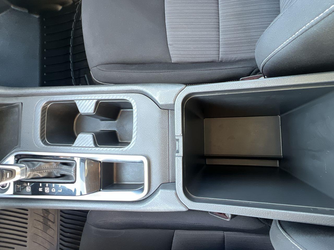 2021 Nissan Sentra SV MOONROOF, SIRIUS XM, CRUISE CONTROL, BACK UP CAM!! Photo