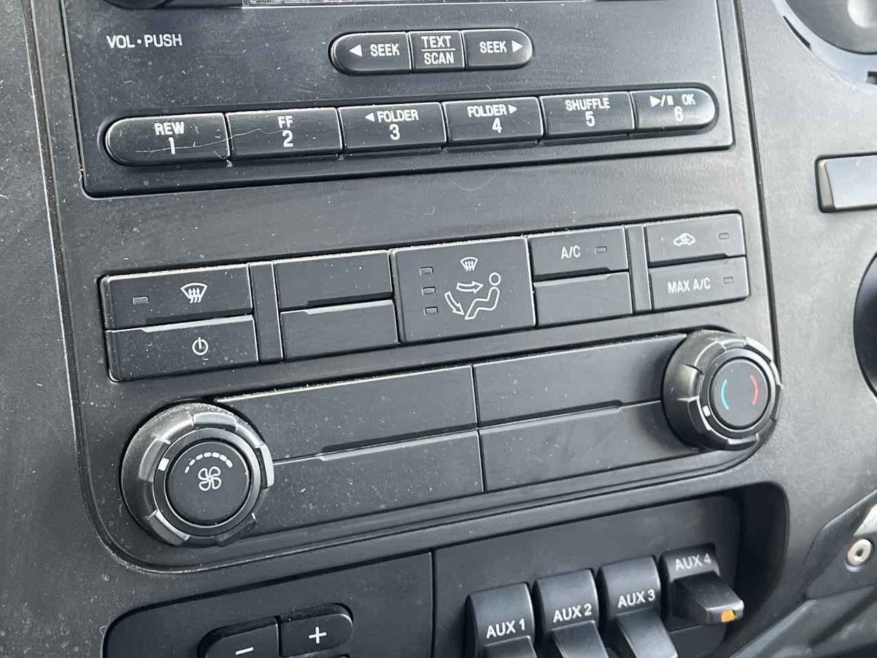 2015 Ford F-550 Chassis XL Photo