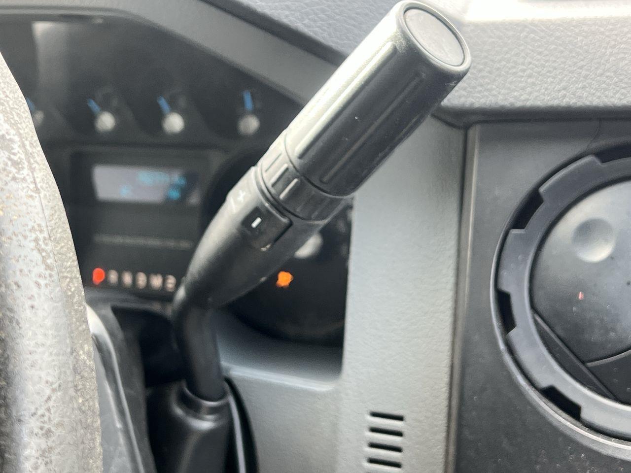 2015 Ford F-550 Chassis XL Photo