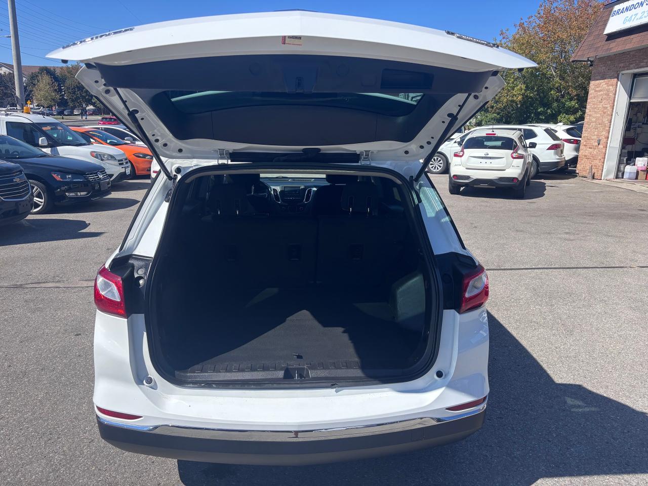 2018 Chevrolet Equinox GREAT DEAL SUPER CLEAN! - Photo #8