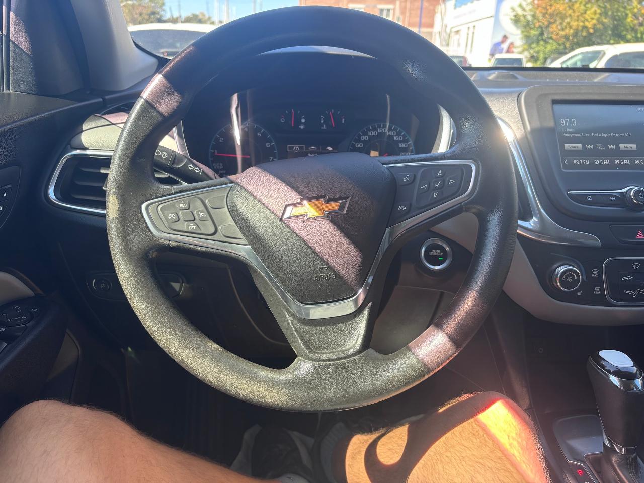 2018 Chevrolet Equinox GREAT DEAL SUPER CLEAN! - Photo #13