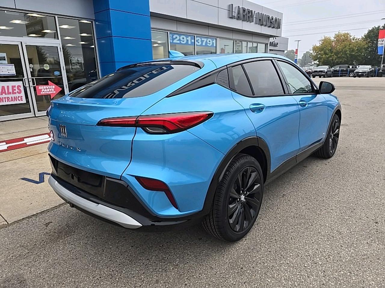 2026 Buick Envista Sport Touring Photo2