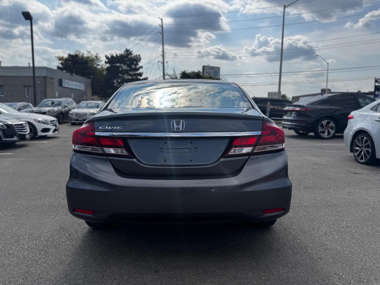 2013 Honda Civic AUTO VERY LOW KM HEATED SEATS BLUETOOTH PW PL PM - Photo #4