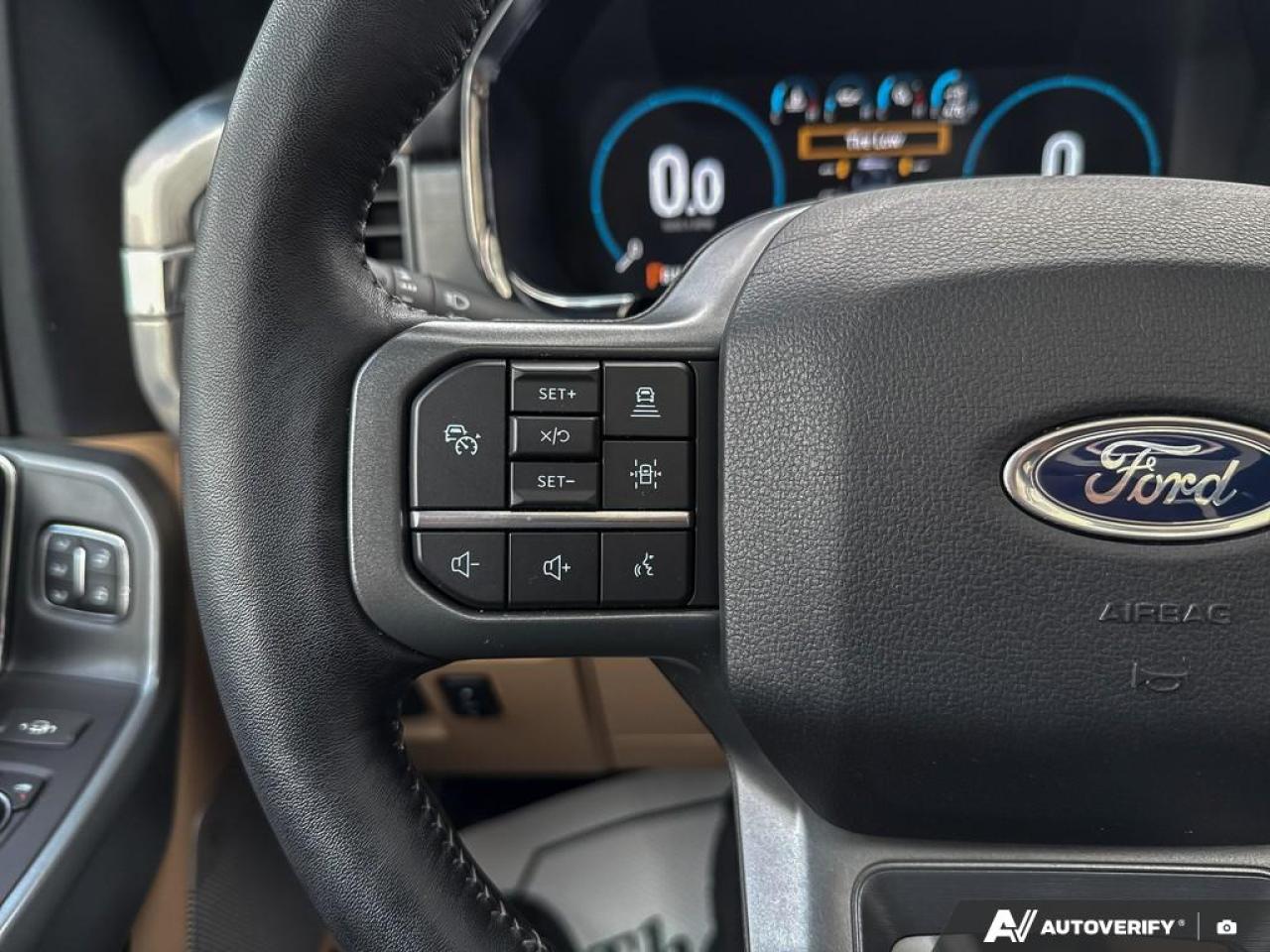 2022 Ford F-150 LARIAT/NO ACCIDENTS/ ROOF / LEATHER / NAV / HYBRID - Photo #23