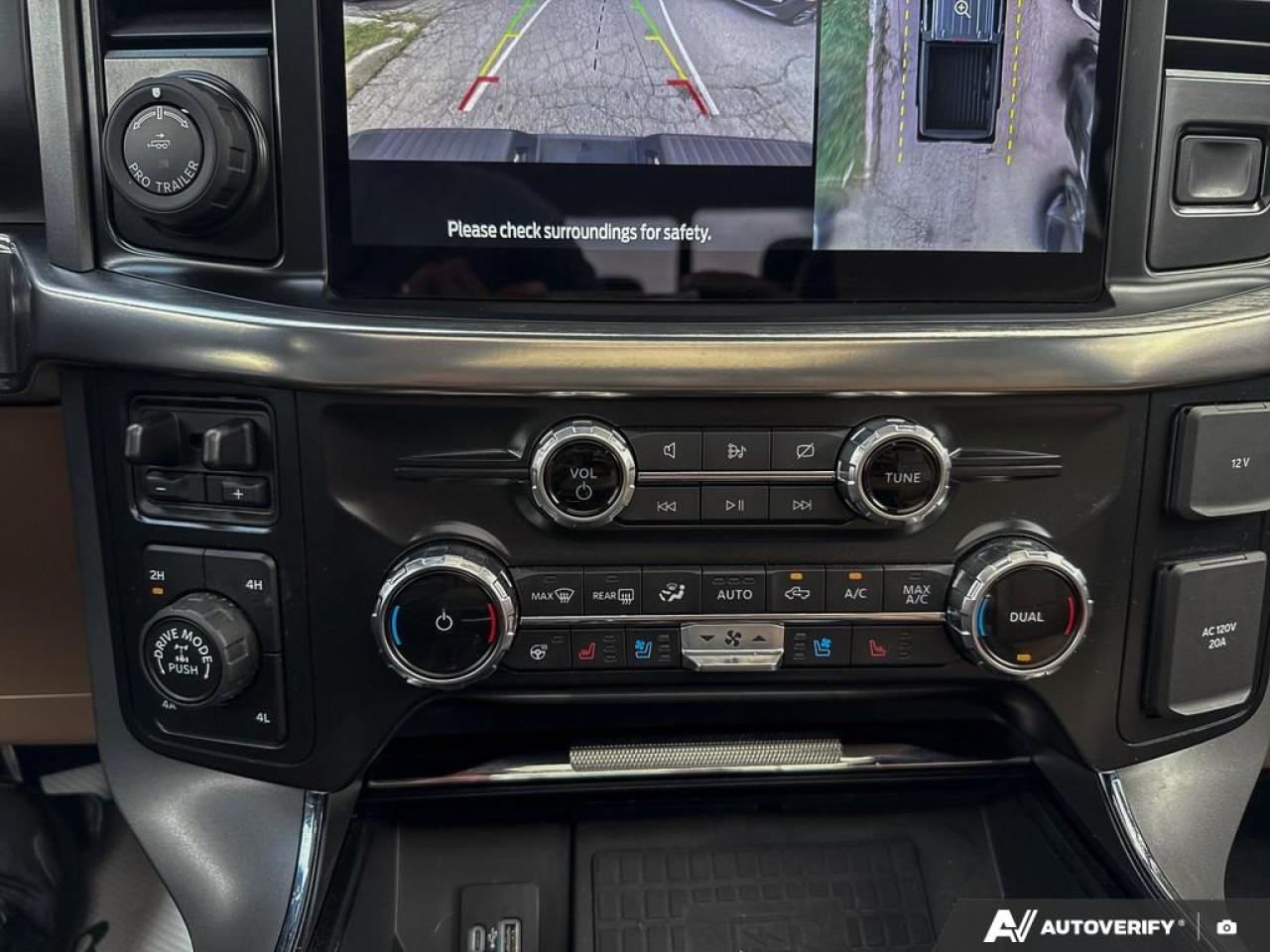 2022 Ford F-150 LARIAT/NO ACCIDENTS/ ROOF / LEATHER / NAV / HYBRID - Photo #19