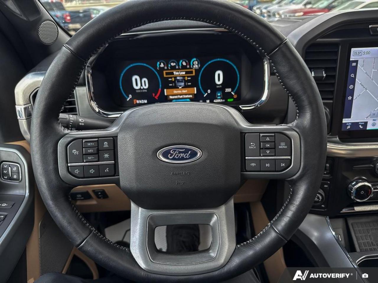 2022 Ford F-150 LARIAT/NO ACCIDENTS/ ROOF / LEATHER / NAV / HYBRID - Photo #22
