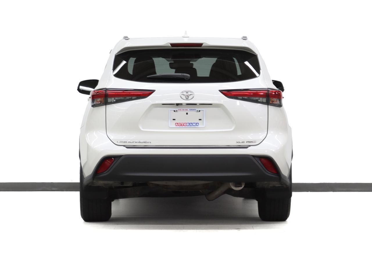 2020 Toyota Highlander XLE | AWD | Leather | Sunroof | BSM | CarPlay Photo