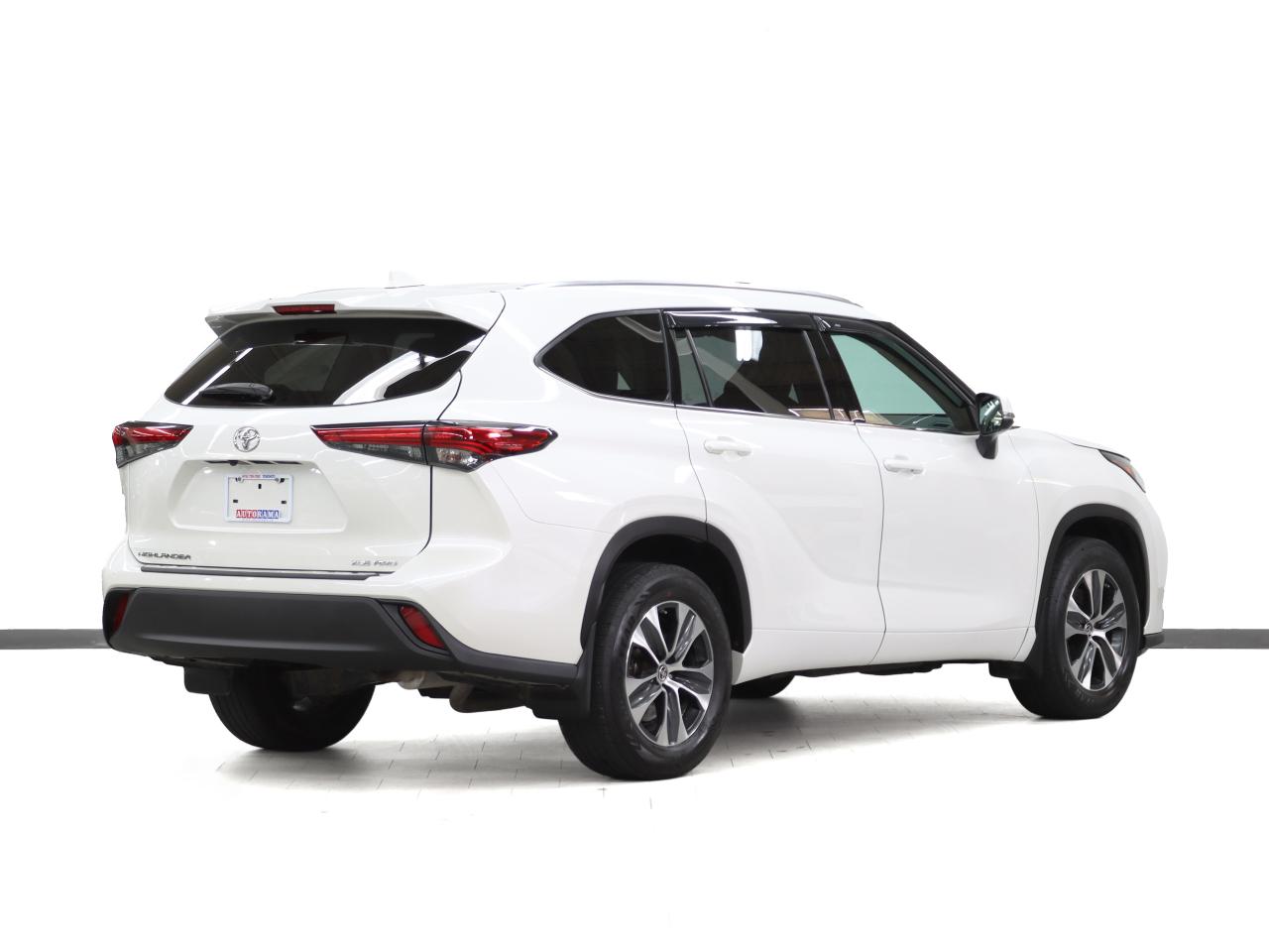 2020 Toyota Highlander XLE | AWD | Leather | Sunroof | BSM | CarPlay