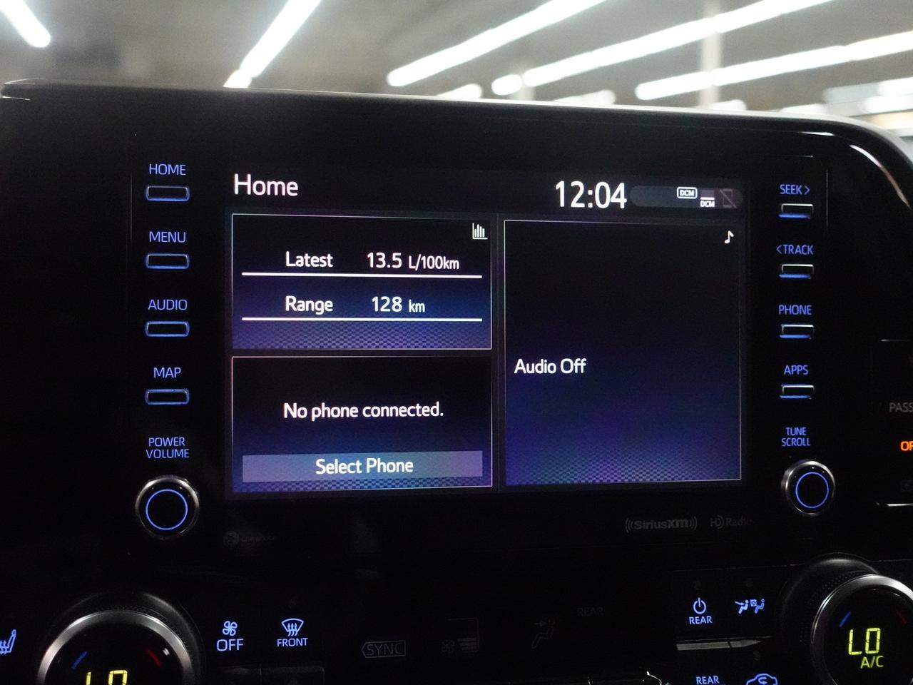 2020 Toyota Highlander XLE | AWD | Leather | Sunroof | BSM | CarPlay Photo