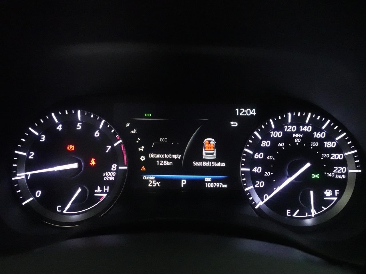 2020 Toyota Highlander XLE | AWD | Leather | Sunroof | BSM | CarPlay