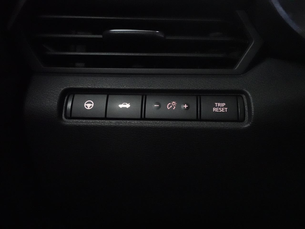 2021 Nissan Altima PLATINUM | AWD | Nav | Leather | Sunroof | CarPlay