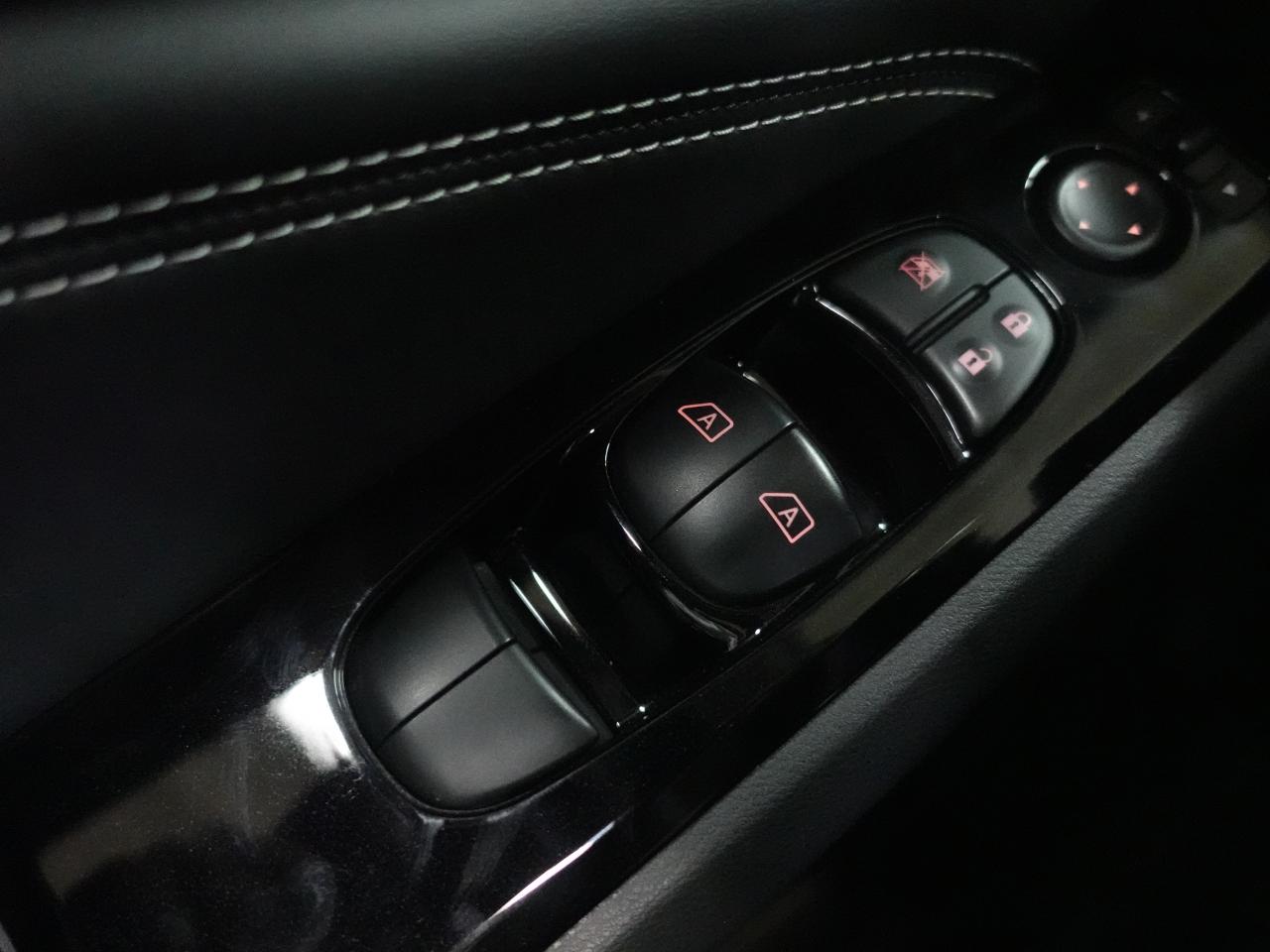 2021 Nissan Altima PLATINUM | AWD | Nav | Leather | Sunroof | CarPlay