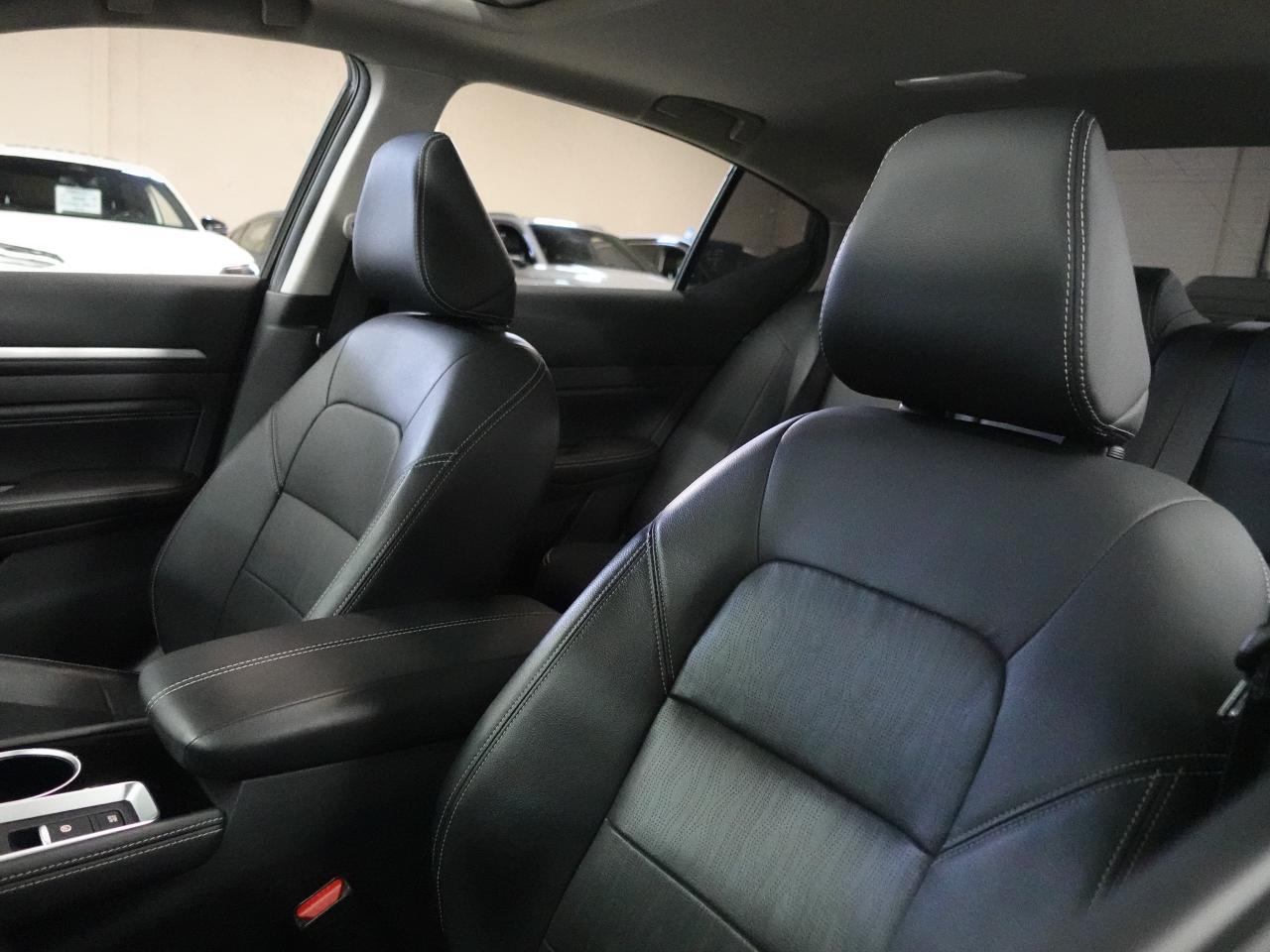 2021 Nissan Altima PLATINUM | AWD | Nav | Leather | Sunroof | CarPlay