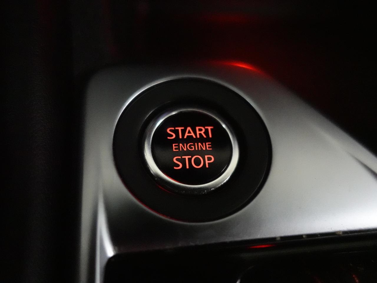 2022 Nissan Sentra SR MIDNIGHT | Sunroof | LaneDep | ACC | CarPlay