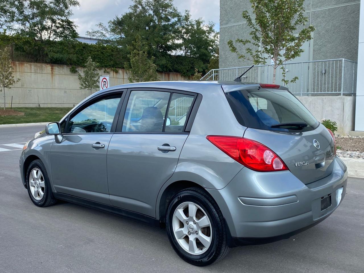 2008 Nissan Versa SL - AUTO - Photo #3