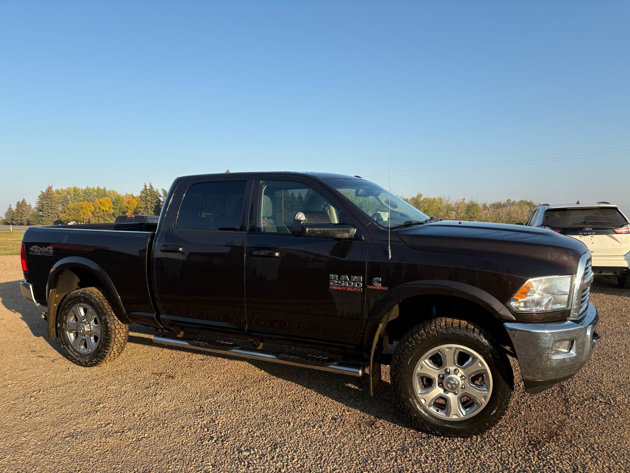 2017 RAM 2500 4WD CREW CAB 149" SLT - Photo #2