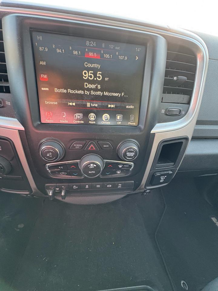 2017 RAM 2500 4WD CREW CAB 149" SLT - Photo #17